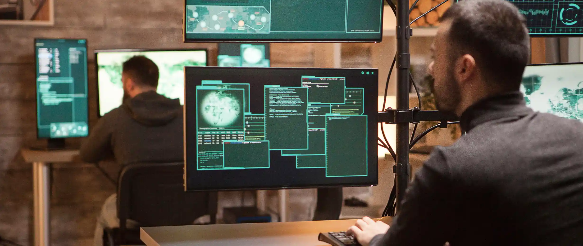 Security Operations Center (SOC)